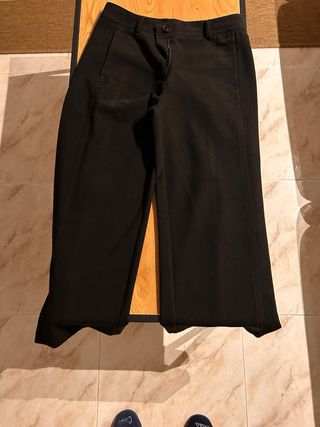 Traje de chaqueta y pantalón gris