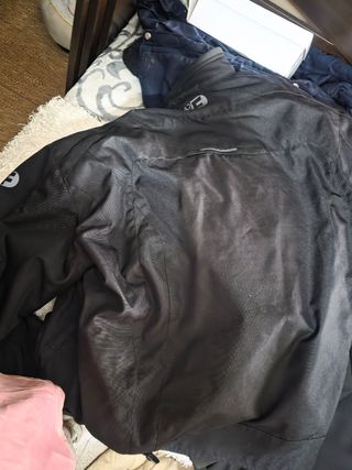 Chaqueta de moto negra