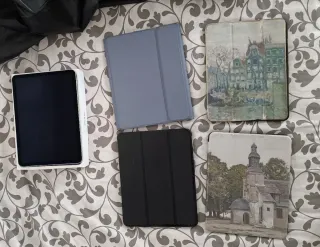 iPad Air 4 256GB WiFi + Cellular, 4 fundas y lápiz