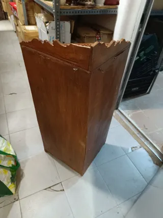 Mueble Rinconero Antiguo de Taracea