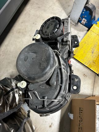 Jaguar X-Type Faro Delantero