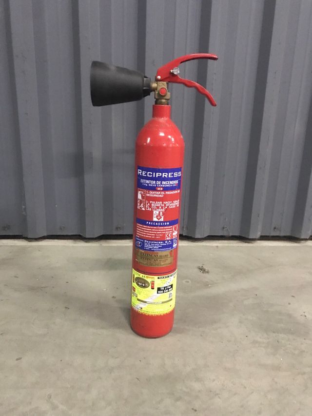 Extintor CO2  2 Kg
