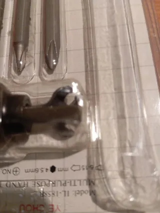 Llave multiusos vintage YDI Allen + destornillador