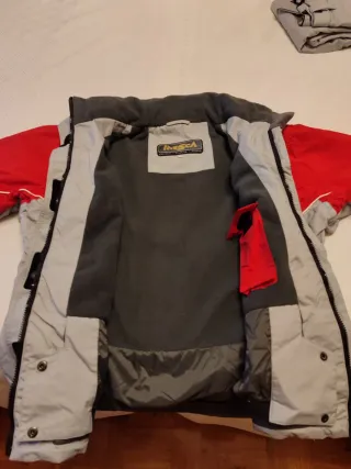 Ropa y Botas de Esquí