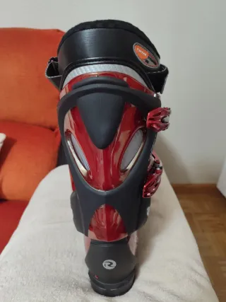 Ropa y Botas de Esquí