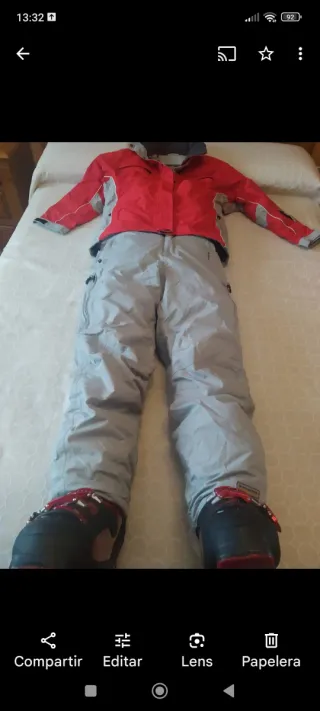 Ropa y Botas de Esquí