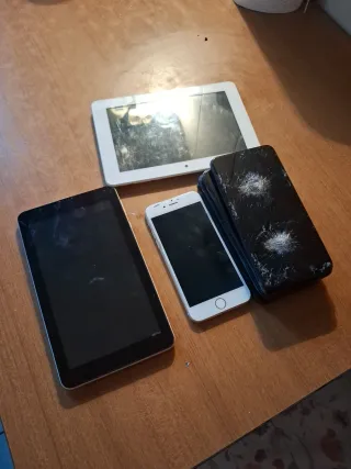 Smartphone vari - solo ricambi