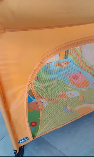 Parque infantil Chicco con gatera