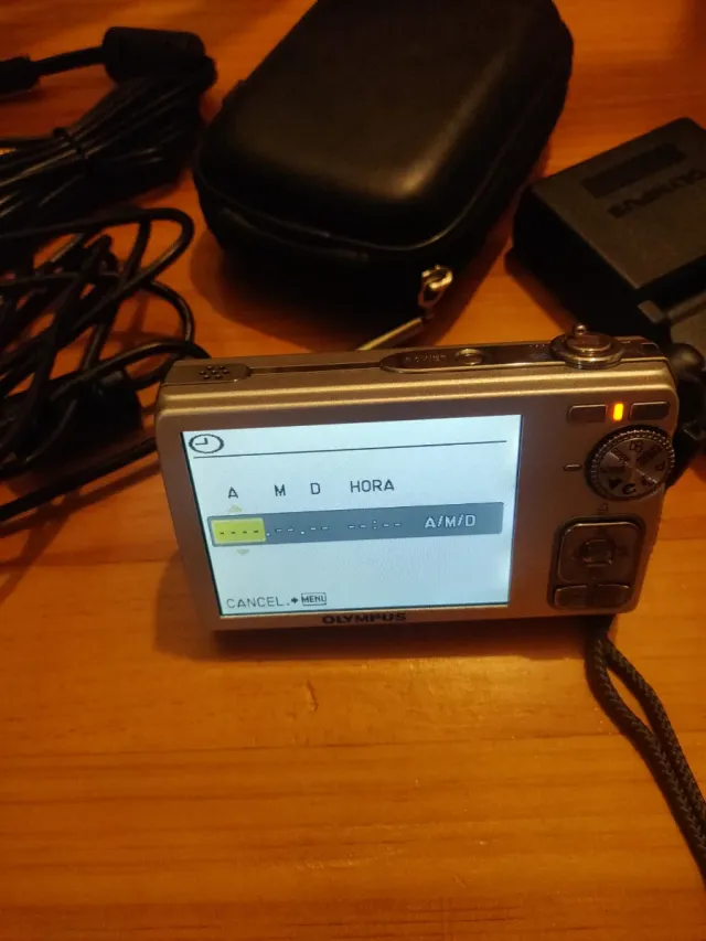 Cámara Olympus Digital Plata