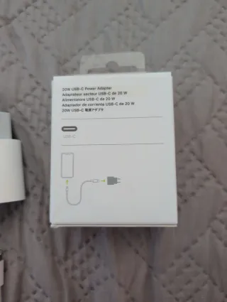 Cargador Apple USB-C 20W