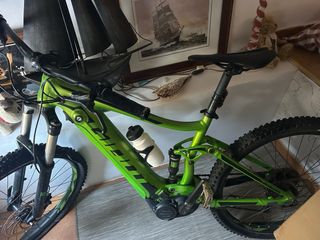 Bicicleta Eléctrica Giant Doble Suspensión