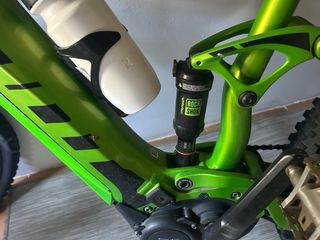 Bicicleta Eléctrica Giant Doble Suspensión