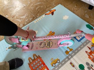 Patinete infantil Hello Kitty