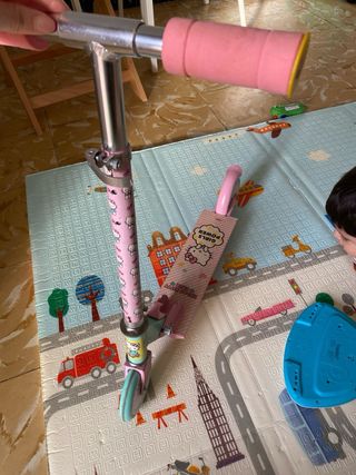 Patinete infantil Hello Kitty