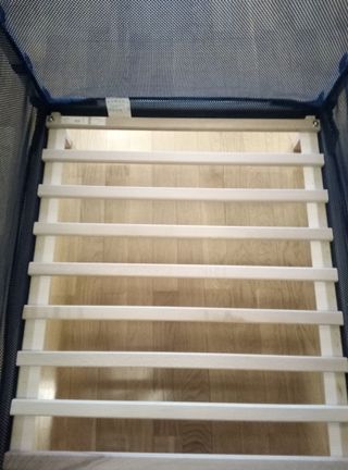 2 Cunas de bebé con colchones