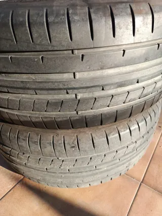 Neumáticos 225/40ZR18  92Y Seminuevos