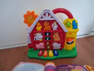Juguetes sonoros VTech granja y libro musical