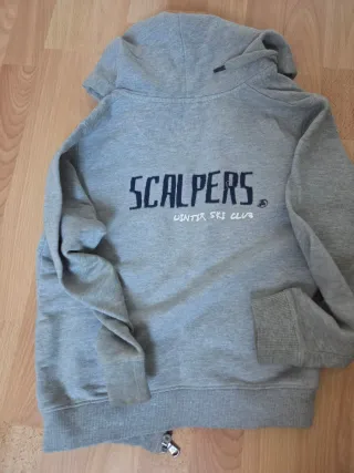 Sudadera Scalpers Gris, talla 10 niño