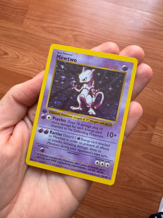 Carta Pokémon Mewtwo 1999 Base Set Holo