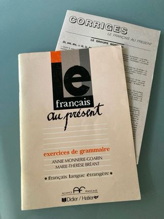 Libro de gramática francesa
