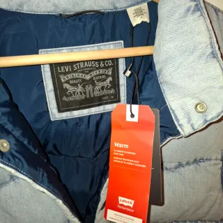 Chaleco Levi's acolchado plumas