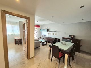 Piso en alquiler en Bellavista en Sevilla