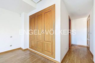 Piso en alquiler en Montecarmelo en Madrid