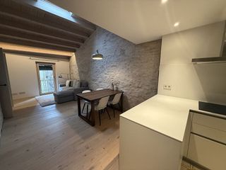 Piso en alquiler en Centre en Girona