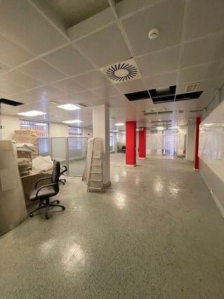 Local comercial en alquiler en Cortes - Huertas en Madrid