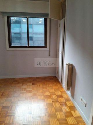 Piso en alquiler en Areal – Zona Centro en Vigo