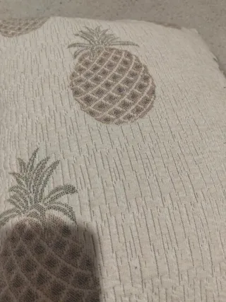 Conjunto 2 cojines piña beige y verde