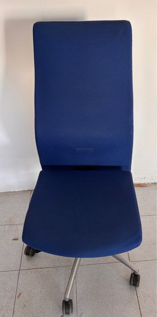 Sillas de oficina usadas. Precio por unidad