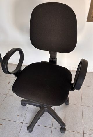 Sillas de oficina usadas. Precio por unidad