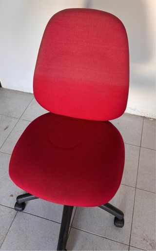Sillas de oficina usadas. Precio por unidad