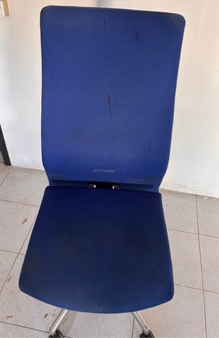 Sillas de oficina usadas. Precio por unidad