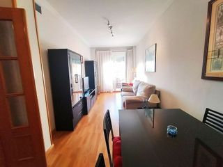 Piso en alquiler en Hermanos Falcó - Sepulcro Bolera en Albacete