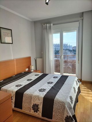 Piso en alquiler en Hermanos Falcó - Sepulcro Bolera en Albacete