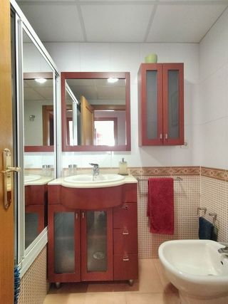 Piso en alquiler en Hermanos Falcó - Sepulcro Bolera en Albacete