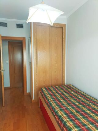 Piso en alquiler en Hermanos Falcó - Sepulcro Bolera en Albacete