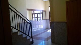 Piso en alquiler en Hermanos Falcó - Sepulcro Bolera en Albacete