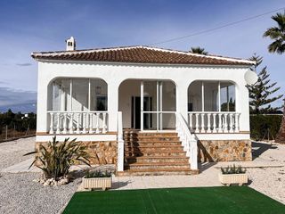 Chalet en venta en Dolores
