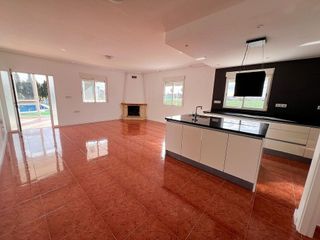 Chalet en venta en Dolores