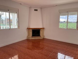 Chalet en venta en Dolores