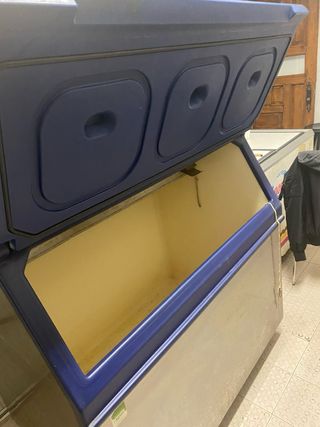 Máquina de hielo averiada