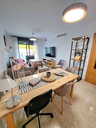 Piso en alquiler en Parque Ayala - Jardín de la Abadía - Huelín en Málaga