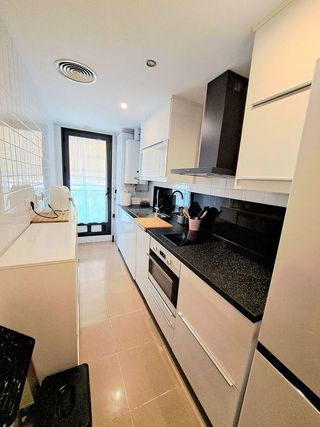 Piso en alquiler en Parque Ayala - Jardín de la Abadía - Huelín en Málaga