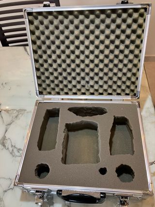 Valigetta in alluminio per fotocamere