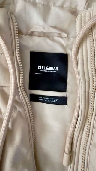 Chaleco corto polipiel beige