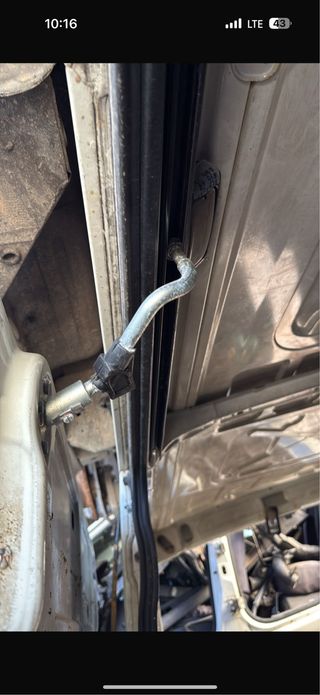 bisagra derecha lateral Iveco Daily