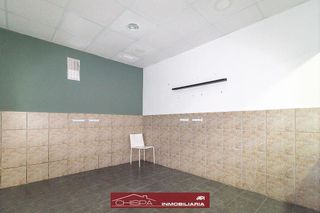 Local comercial en alquiler en Náquera